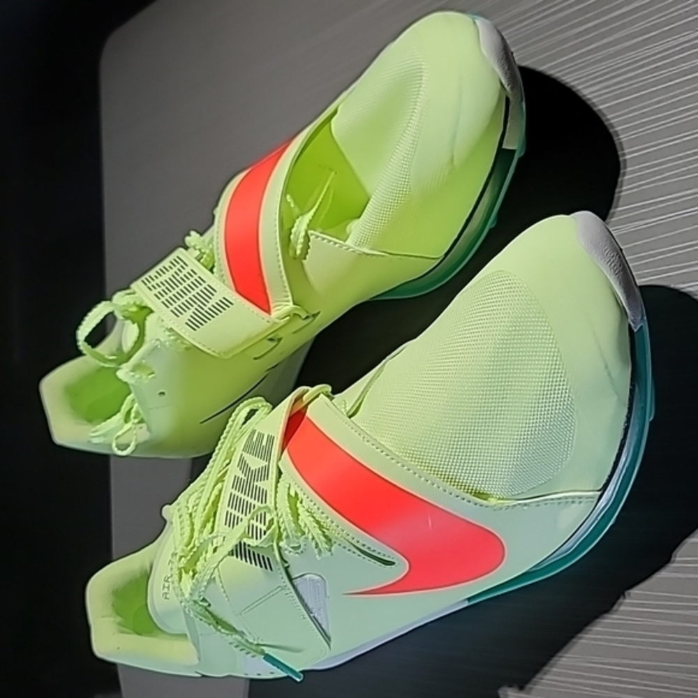 Nike Air Zoom Elite Long Jump Mint Green Spiked Shoes Men's 15 NWOT No Wear.‎